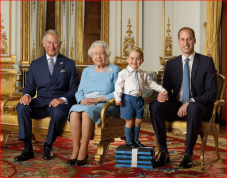 英女王和她的继承者们 这张传世照化动人心