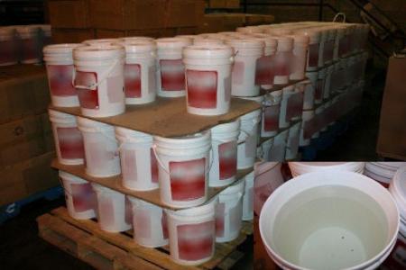 中国酱油挟带制毒原料 遭加国海关截获