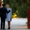 法国总统马克龙夫妇在海燕别墅等候习近平夫妇